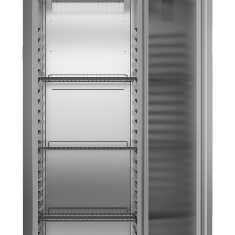 Liebherr GKPv 6540 Single Door Forced-Air 2/1 GN Upright Refrigerator, 597 Litres